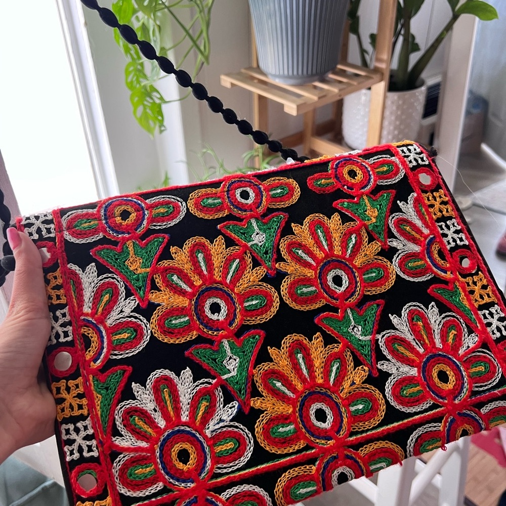 Embroidered Floral Women's Bag - Multicolor